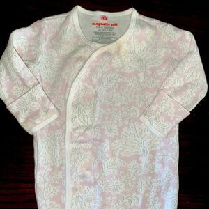 Magnetic Me gown newborn to 3mo